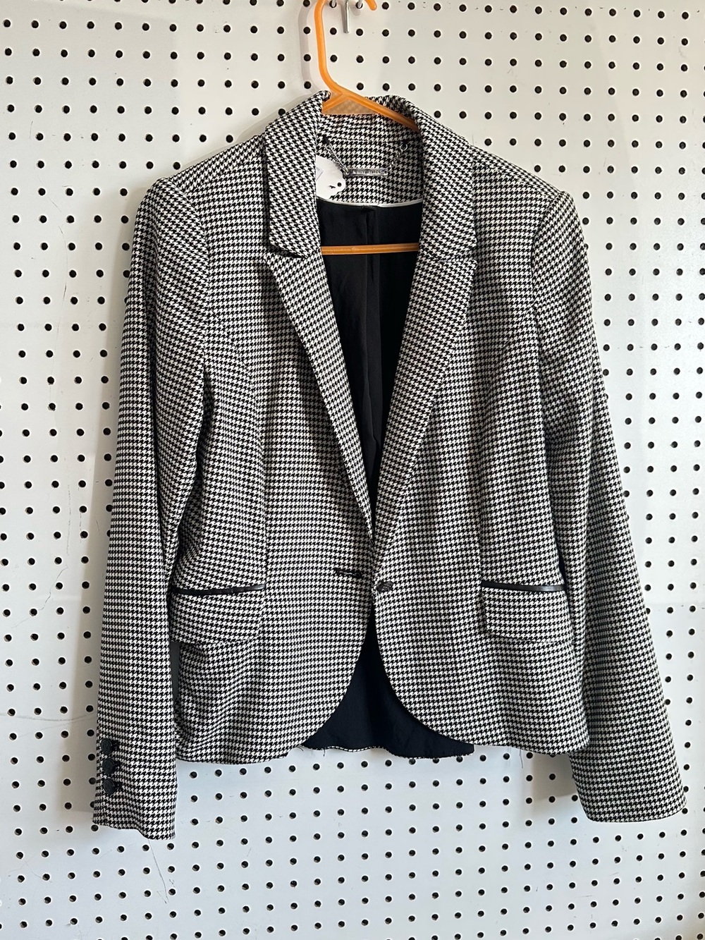 Classic Houndstooth Blazer - Black & White
